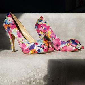 Flower Peep toe pump - I.Miller